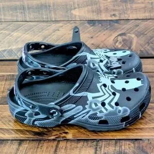 CROCS | Shoes | Marvel Venom X Crocs Classic Clog Spiderman  display picture 1